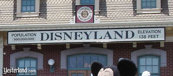 Photo of sign on Main Street Station, 2005