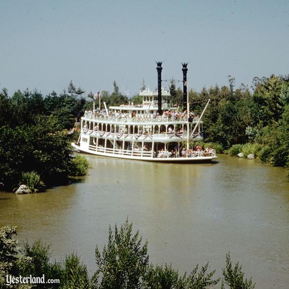 disneyland steamboat