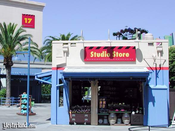 Photo of Studio Store side view