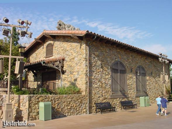 A rustic stone building at the Golden Vine Winery