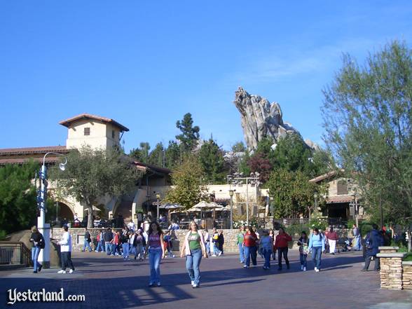 Golden Vine Winery with Grizzly Peak looming above