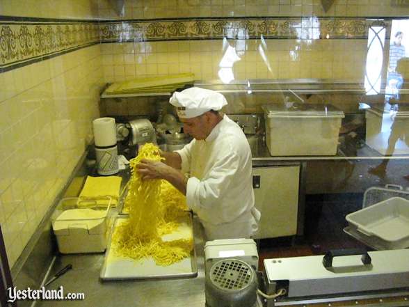 Photo of preparation of fresh fettuccine