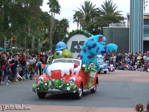 Hollywood Holly-Day Parade at Disney-MGM Studios