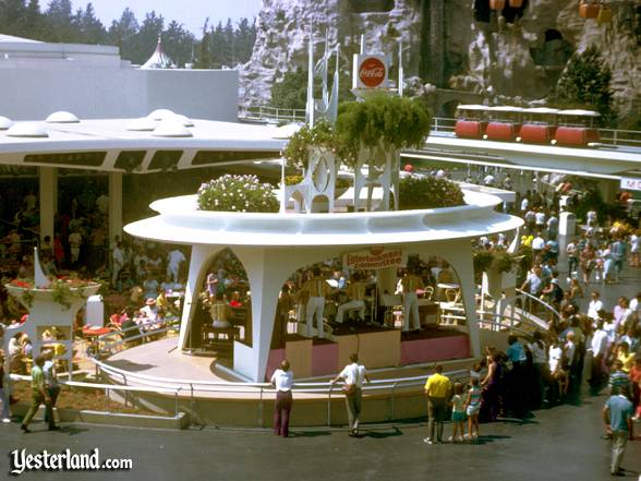 The Entertainment Committee on the Coca-Cola Tomorrowland Terrace Stage