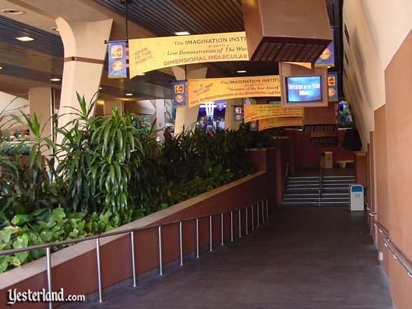 Photo of Honey, I Shrunk the Audience queue area