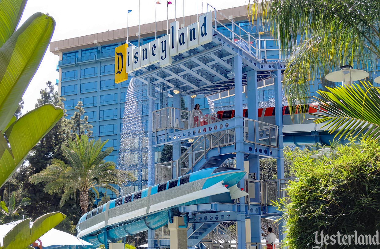 Disneyland Hotel water slide