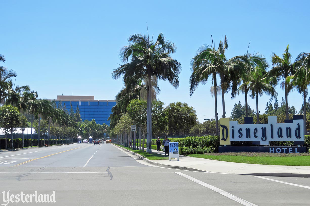 Disneyland Hotel sign, 2014