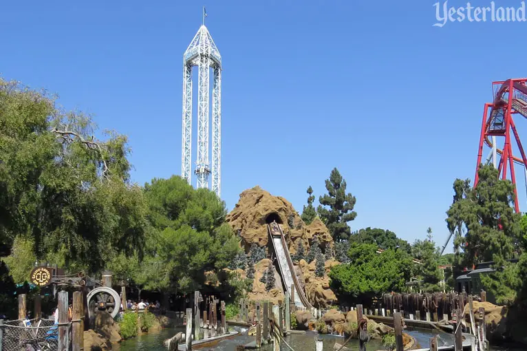 Supreme Scream and Timber Mountain Log Ride at Knott’s Berry Farm