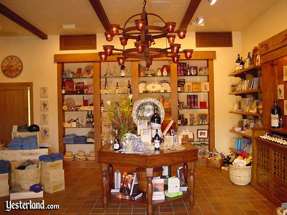Wine Country Market interior (gift area)