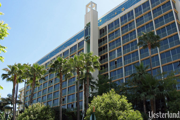 Looking Glass Elevator at the Disneyland Hotel