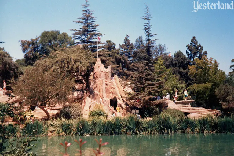 Castle Rock, Disneyland