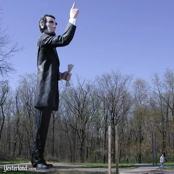 Tallest Abraham Lincoln statue