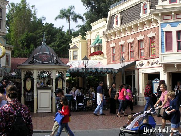 Photo of West Center Street at Disneyland