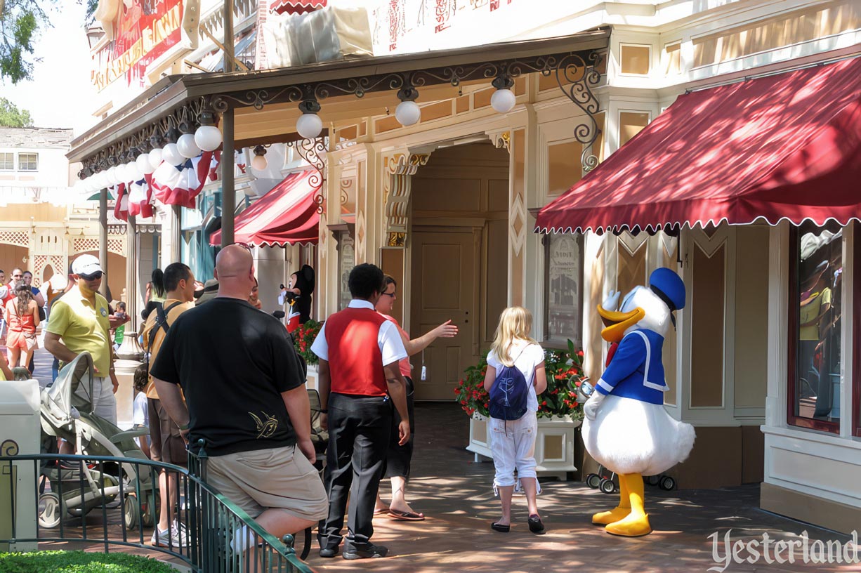Donald Duck, Disneyland