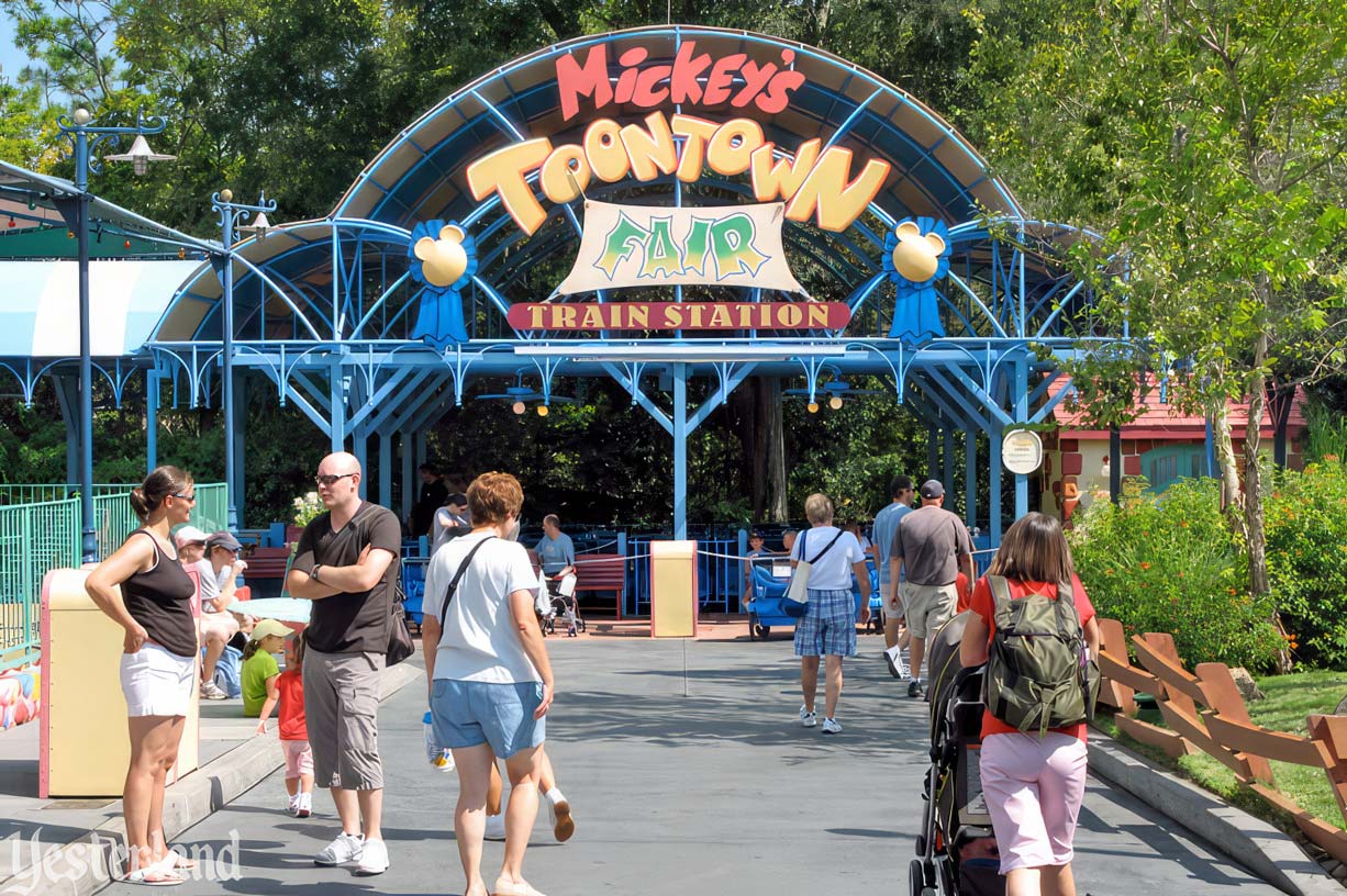 Yesterland: Mickey's Toontown Fair Train Station