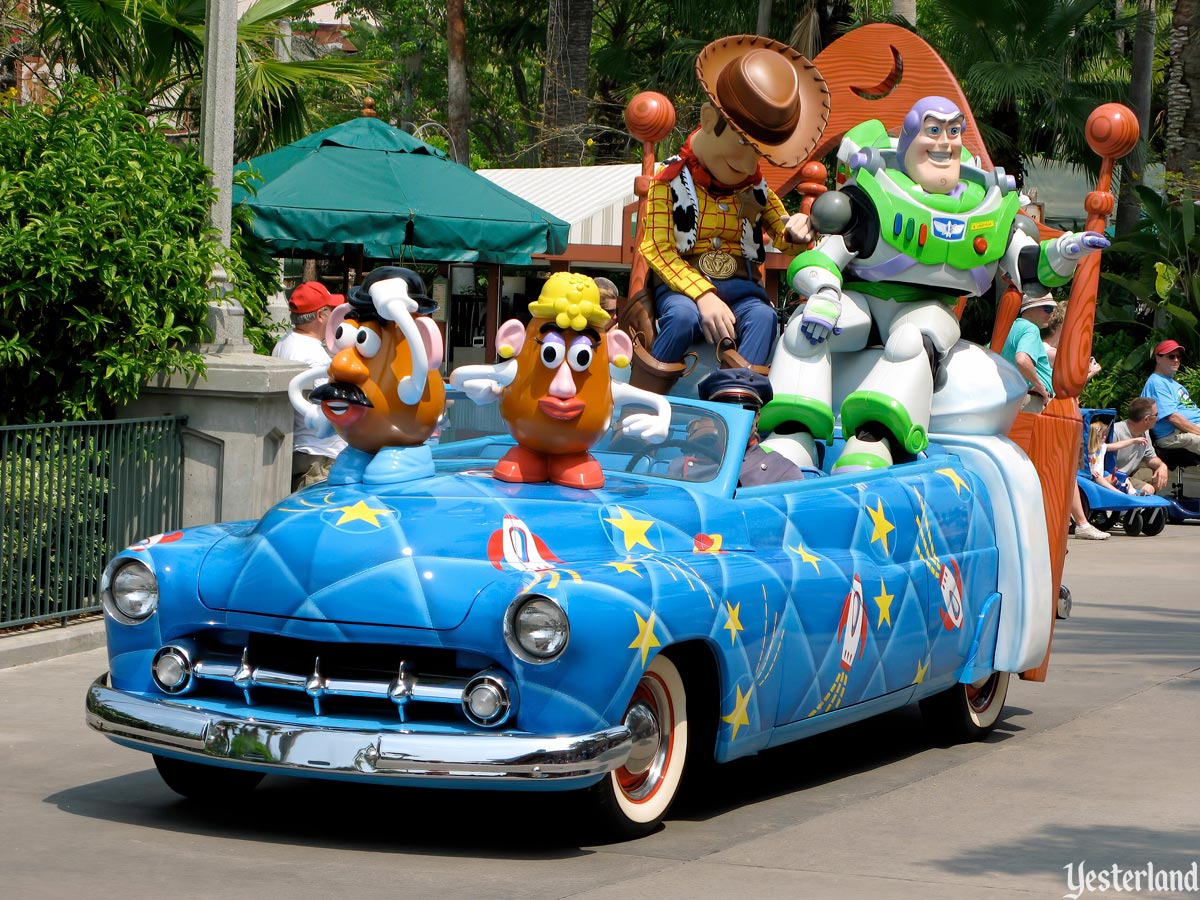 Toy Story car in Disney Stars and Motor Cars parade
