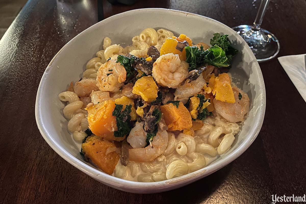 Mama Melrose’s Ristorante Italiano at Disney’s Hollywood Studios