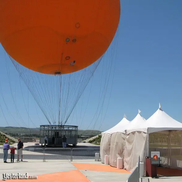 Aerophile AERO30NG tethered ballon